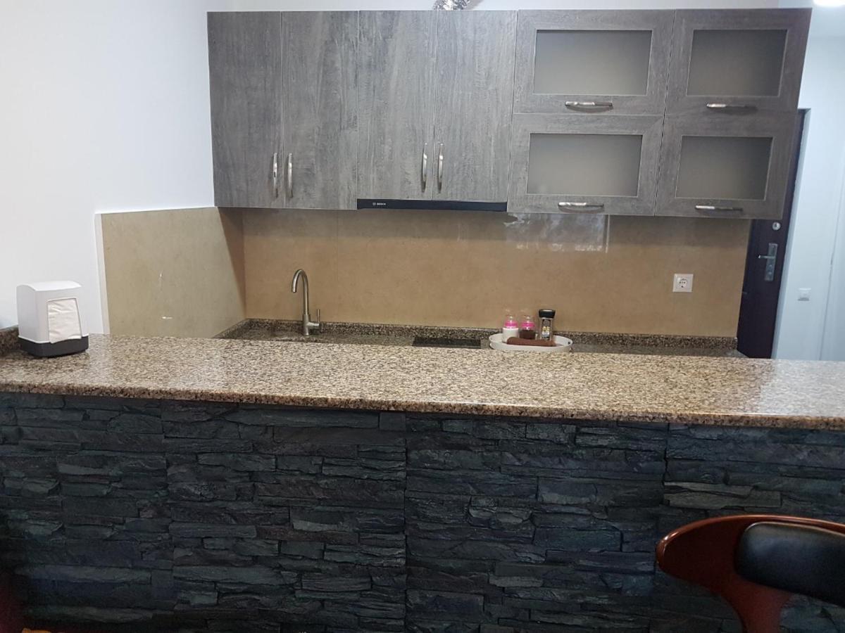Apartament Premium Klass Apartment Batumi Exterior photo